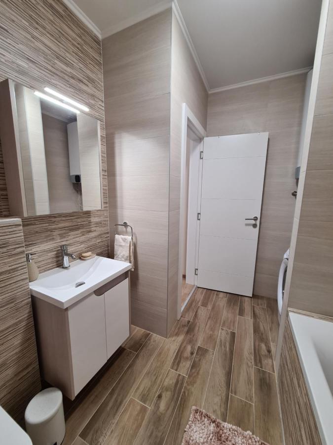 Stella Apartment Subotica Luaran gambar