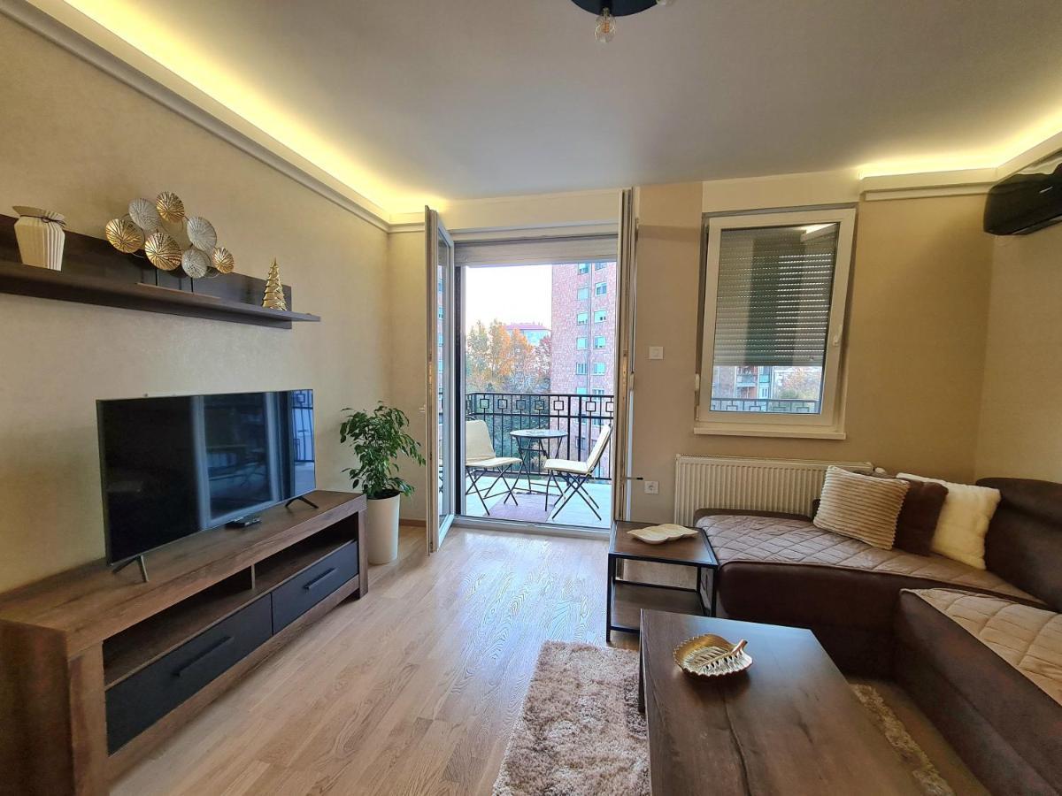 Stella Apartment Subotica Luaran gambar